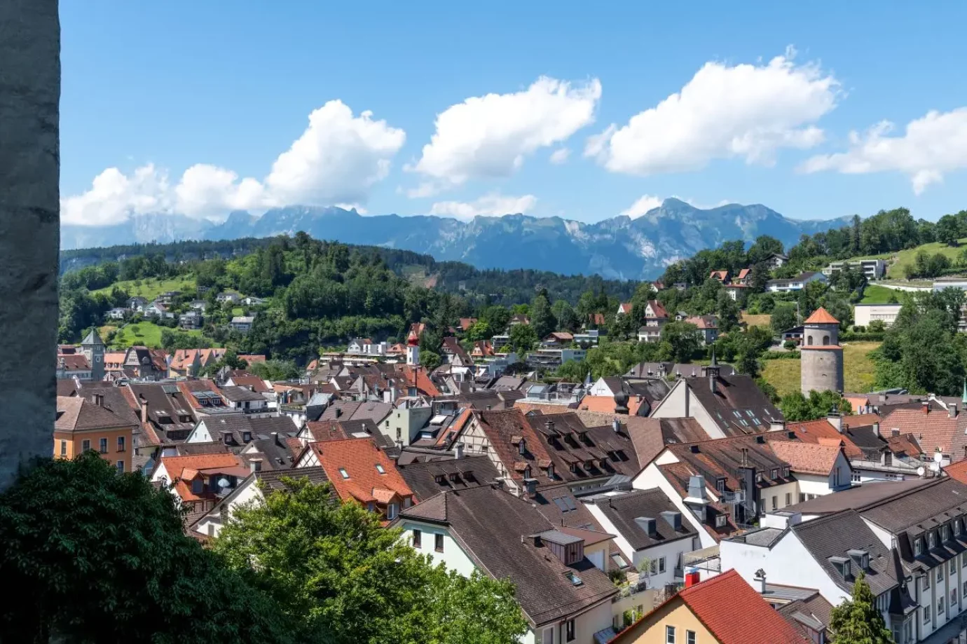 Ausblick auf Feldkirch von der Schattenburg c Gregor Lengler - Vorarlberg Tourismus